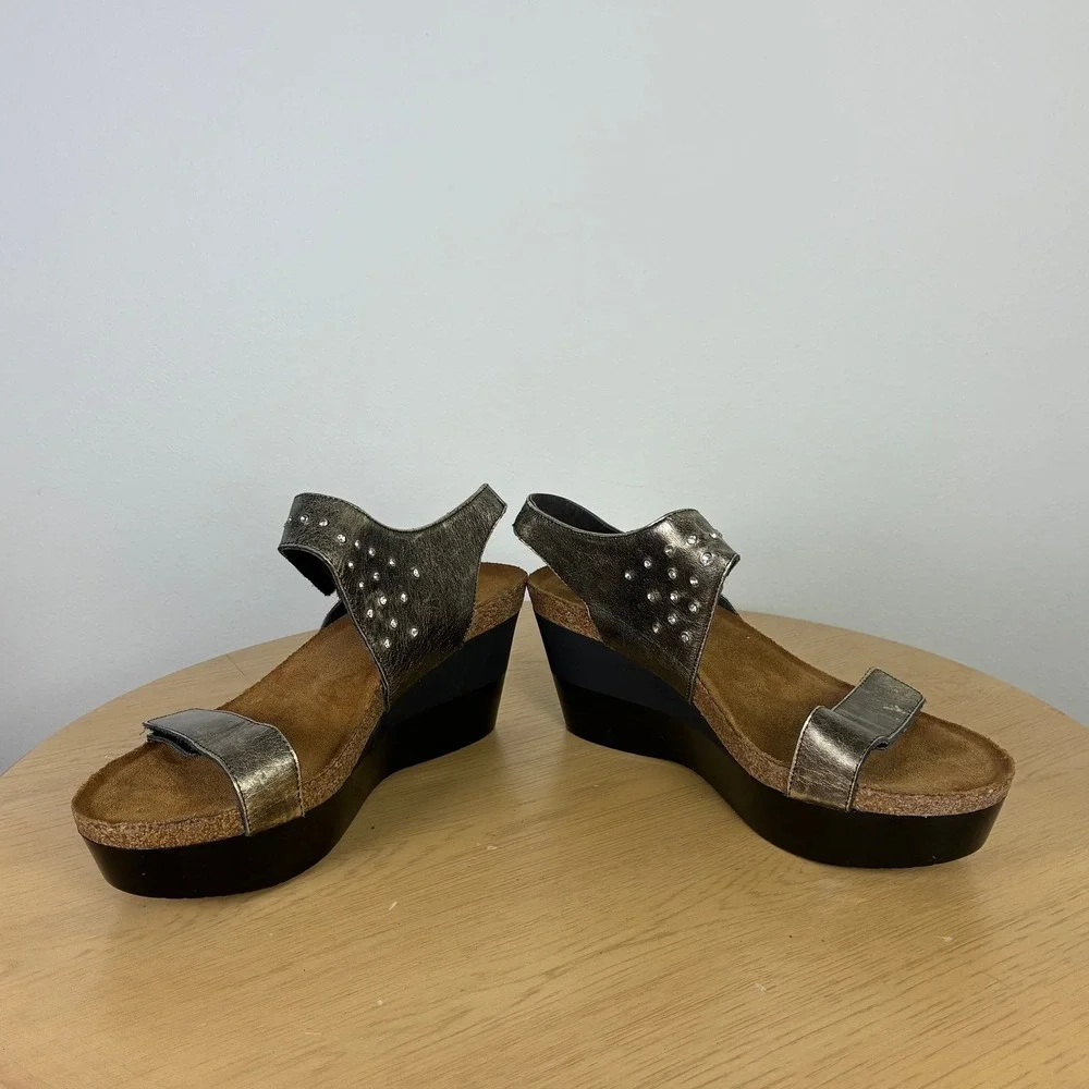 Naot Prodigy Wedge Sandals Women's EU 42 US 11 Leather Gold Rhinestone Platform